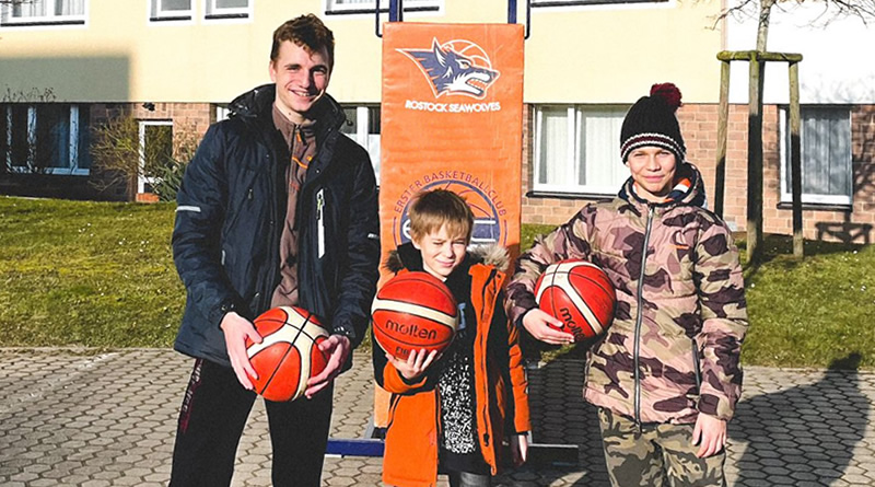 SEAWOLVES und F.C. Hansa bieten Sportangebot für Ukraine-Flüchtlinge an
