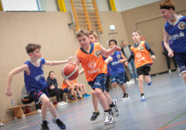 Basketball macht Schule: Vorrundenturnier der 3. & 4. Klassen findet seine Sieger