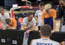 ProB-Niederlage bei Schmidt-Debüt / Siege für Seawolves Frauen und NBBL