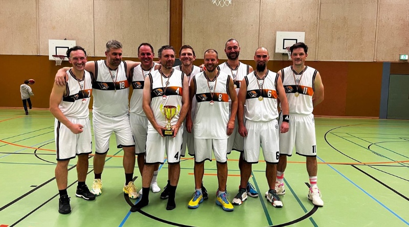Rostocks Ü40-Basketballer sichern sich Landesmeistertitel