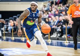 Crockett Jr. erlegt Ludwigsburg in der Crunchtime