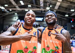 One-Two-Punch knockt Jena aus