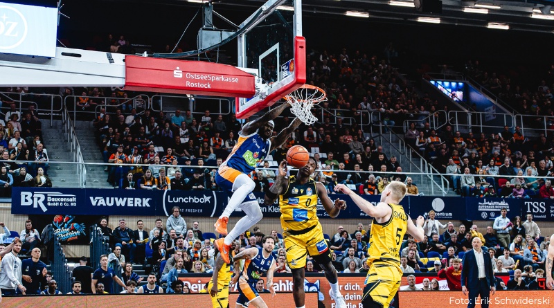 Souveräner Play-In-Sieg gegen Ludwigsburg
